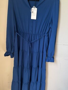 Blue Tiered Long Sleeve Maxi Dress